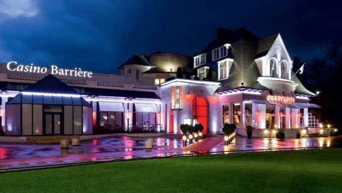 Casino Barrière Le Touquet nomme Agnès Bretteville.