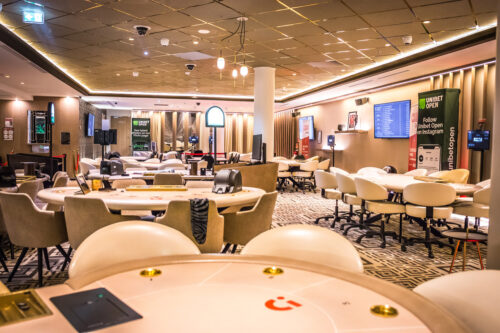 Place forte parisienne du poker de tournoi, le Club Circus accueille actuellement une nouvelle édition de l'UDSO.
