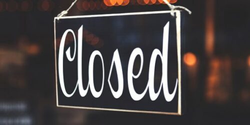 Le 1 janvier 2025, à 0h01, les portes des clubs de jeux parisien doivent fermer leur porte. La faute à une séquence politique qui dépasse le cadre de l'industrie du jeu.