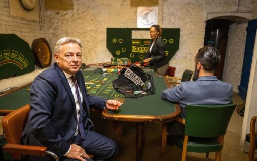 Avec ses équipes, Stephane Piallat veille au contrôle des activités de jeu en France avec, comme premier objectif, la protection de tous les acteurs du marché, opérateurs et joueurs.