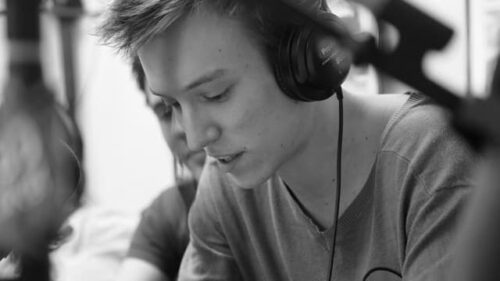 TOP 3 Poker sur M6 animé par Antoine "Ponce P" Vanini également présentateur avec Erika Moulet de 100% Poker.