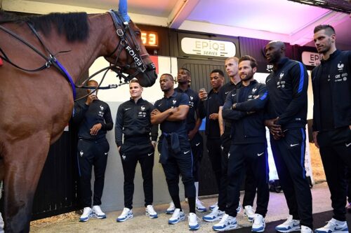 Jusqu'en 2018, le PMU mélangeait le monde hippique avec celui du sport via ses partenariats avant de se recentrer sur son coeur de métier. Avec PMU Play, l'opérateur repart à la conquête de tous les publics.