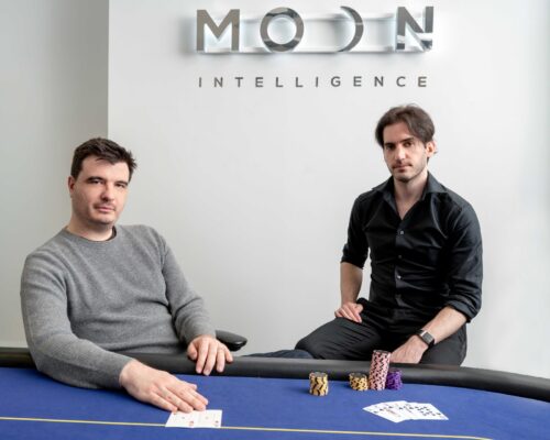 Avant de devenir de fonder Moon Intelligence et d'investir le marché des paris sportifs, Sébastien Sabic et Alexandre Luneau faisaient partie de l'élite mondiale du poker en ligne.