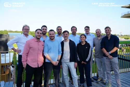 Maintenir le lien avec le monde hippique est important pour les équipes poker de PMU qui organise tous les ans le jury final Pro Dream à l'hippodrome de Vincennes ou de Longchamp. Cette édition n'a pas échappé à la tradition.