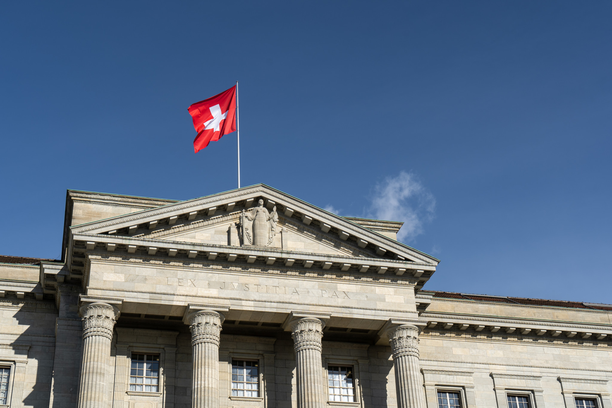 Le Tribunal fédéral veille à l’application uniforme du droit fédéral en Suisse.