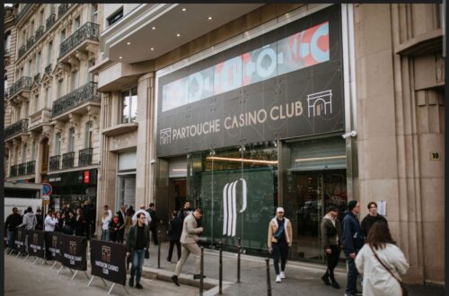 À peine quelques semaines après son ouverture, le Partouche Casino Club risque de changer d'appellation, la faute à la présence du mot casino qui reste persona non grata à Paris.